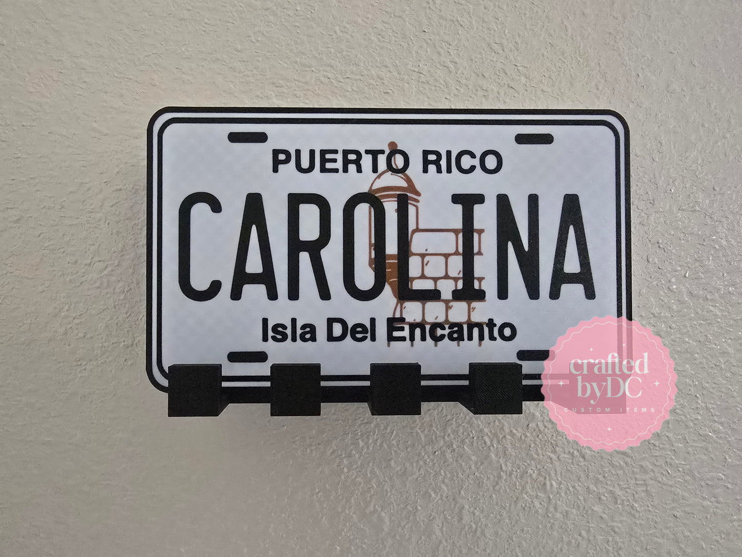 Tablilla Puerto Rico Personalizada con Pueblo | Porta Llaves de Pared Boricua | Puerto Rico Key Holder | Decoración Boricua | Regalo Puertorriqueño