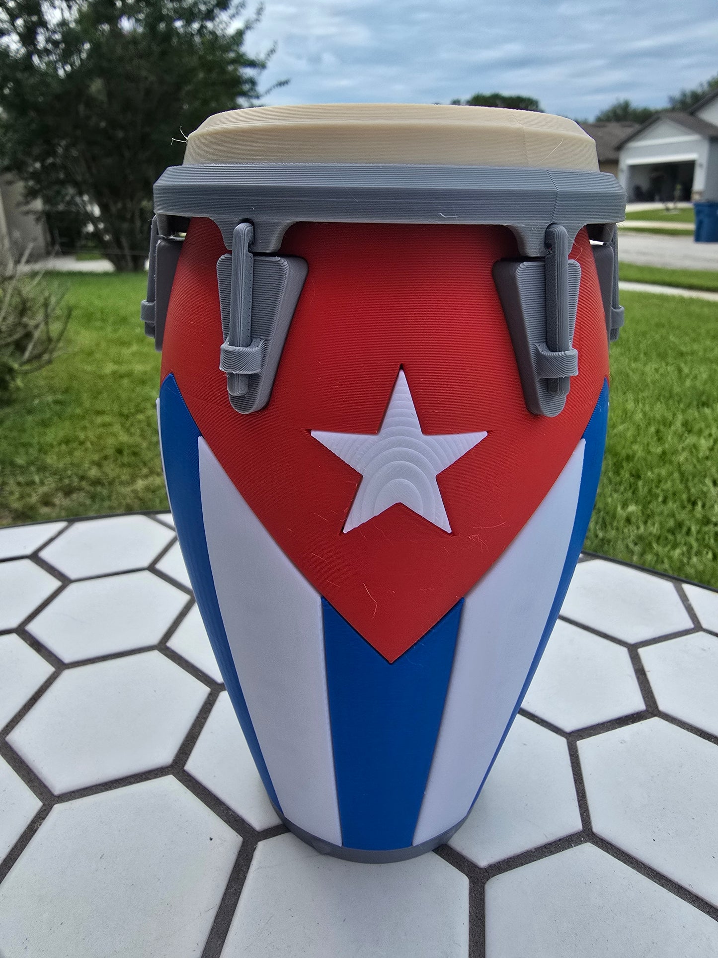 Can Holder -Cuba