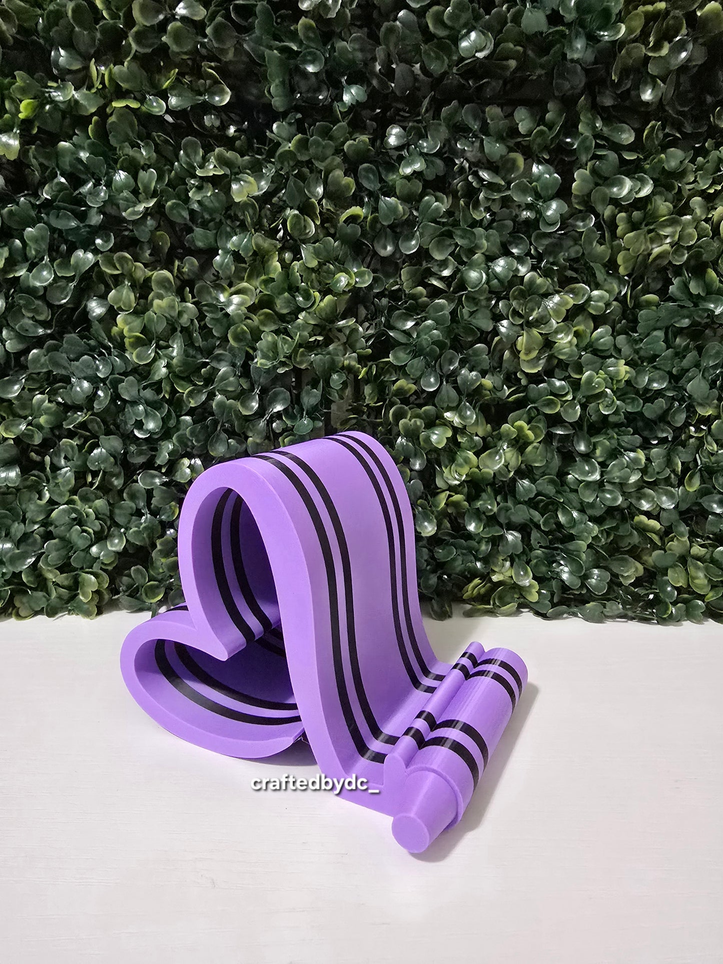 Phone Holder -Heart Crayon Design